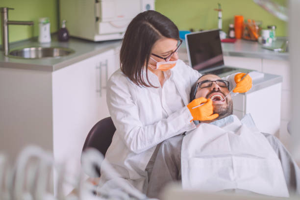Best Cosmetic Emergency Dentistry in Leoti, KS